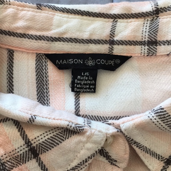 2/$10.  Peach plaid tunic shirt - Picture 2 of 7